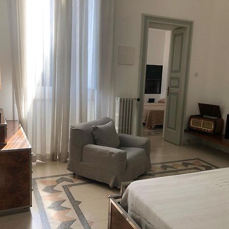 Volver B&B Lecce Luaran gambar